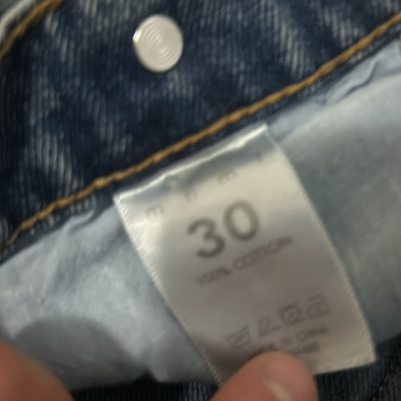 Jeans - Picture 3 of 3